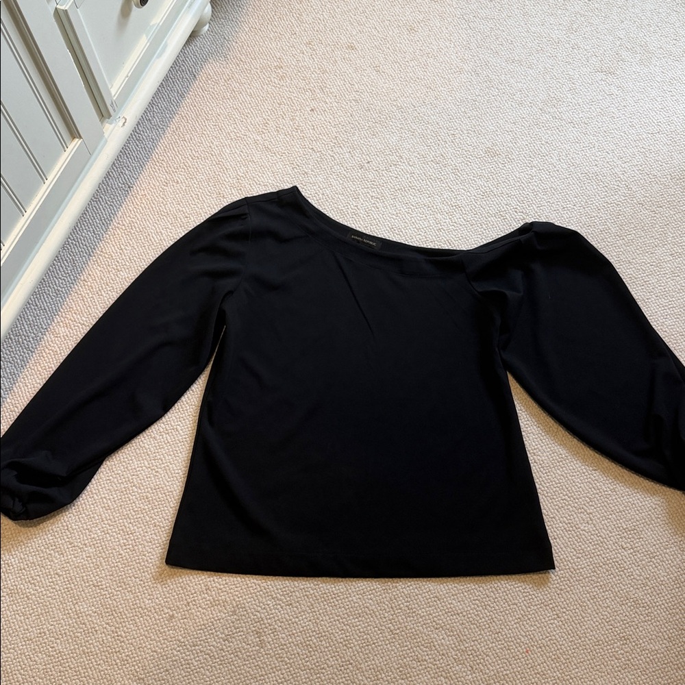 Banana republic off the shoulder black top